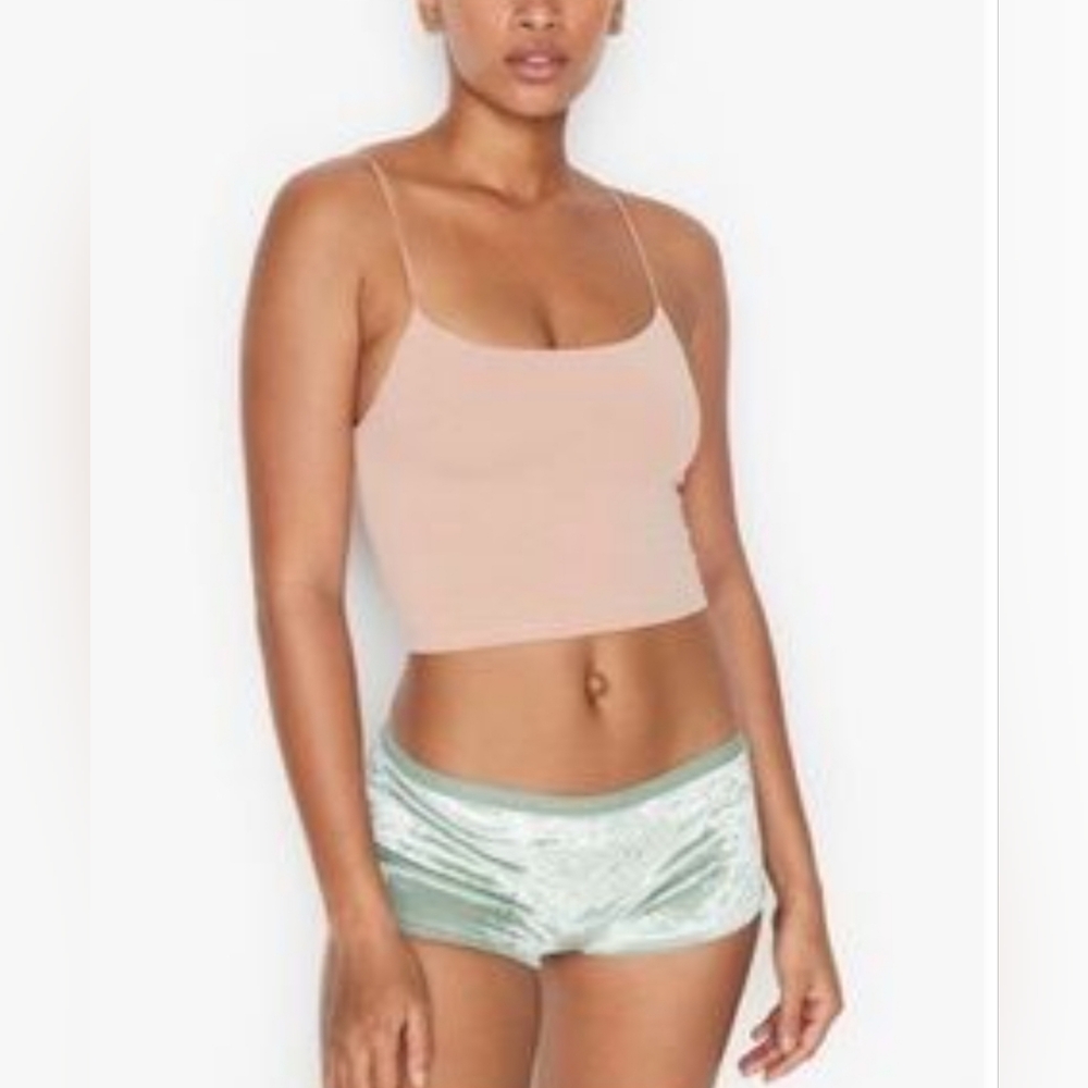 🎁 Pink Victoria's Secret Velour Shorts